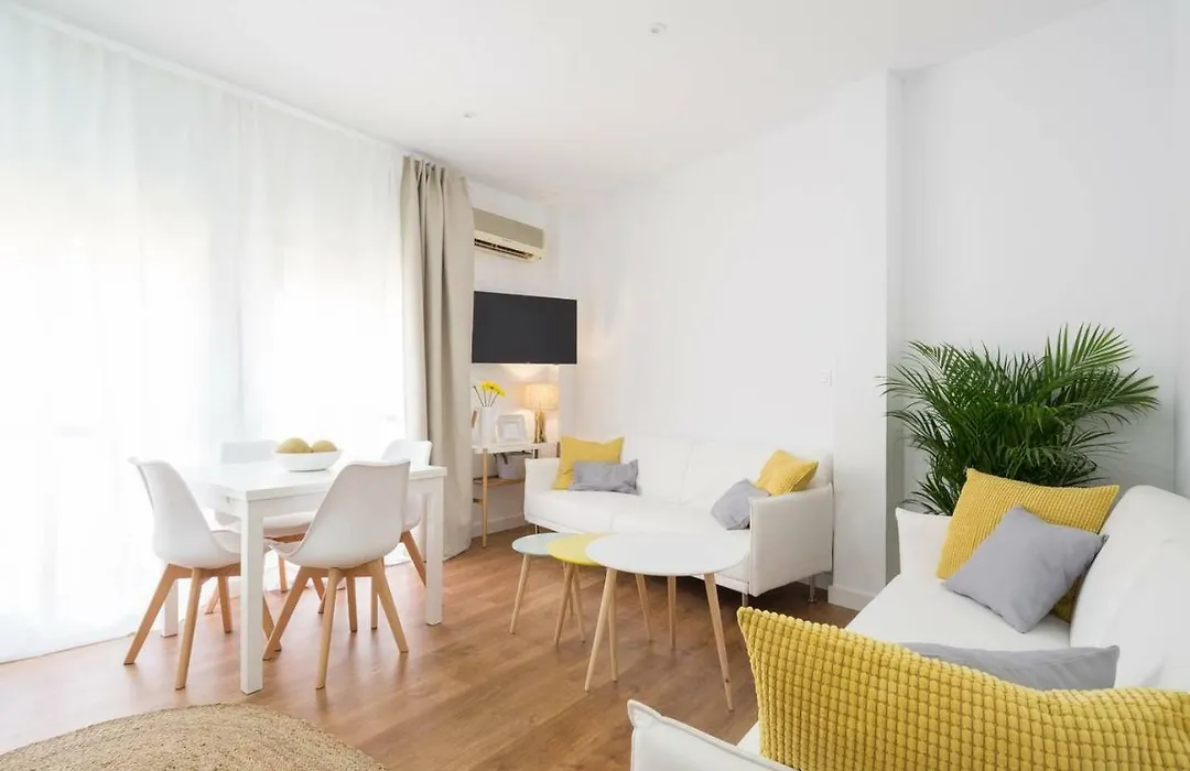 LyriosHomes Málaga Cervantes-1
