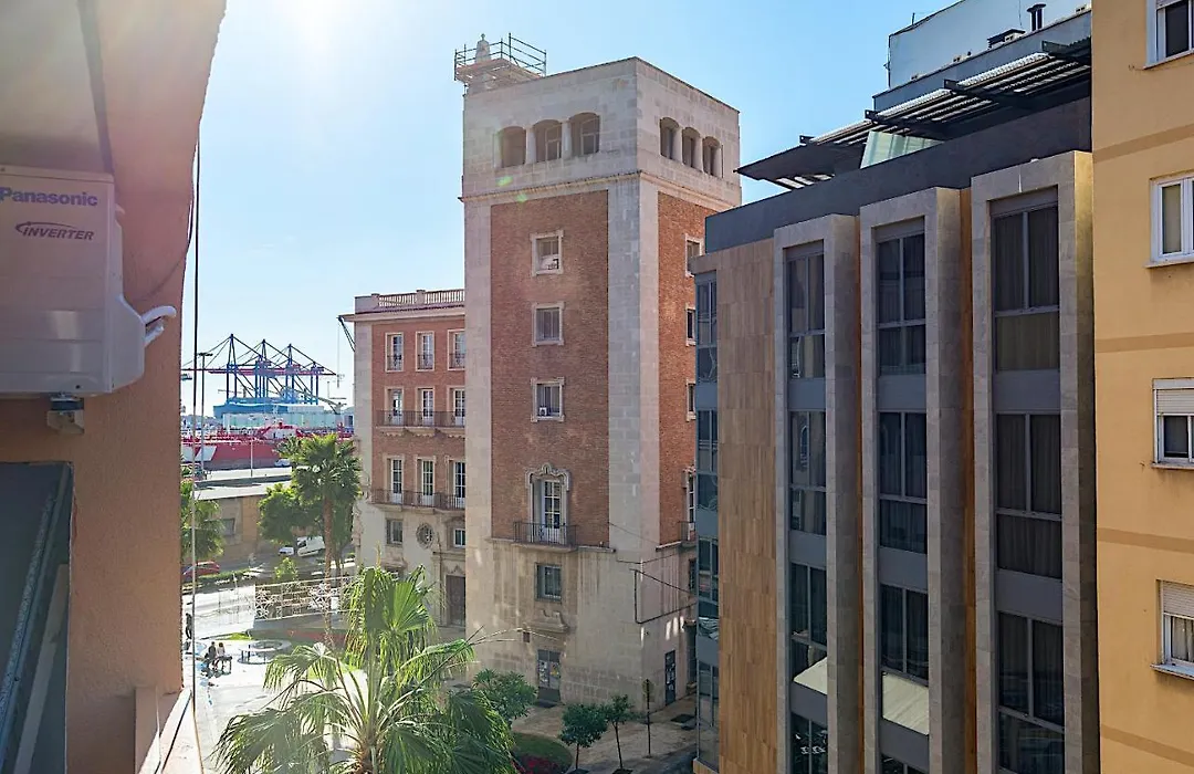 Casablanca Citycenter Young People Only, Solo Jovenes-1
