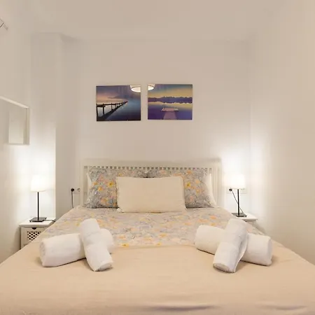 Virginia Beach & Private Terrace By Ele Apartments-2