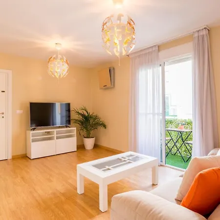 Alferez II By Ele Apartments-3