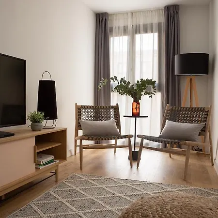 One Bedroom Apartment 1202-3