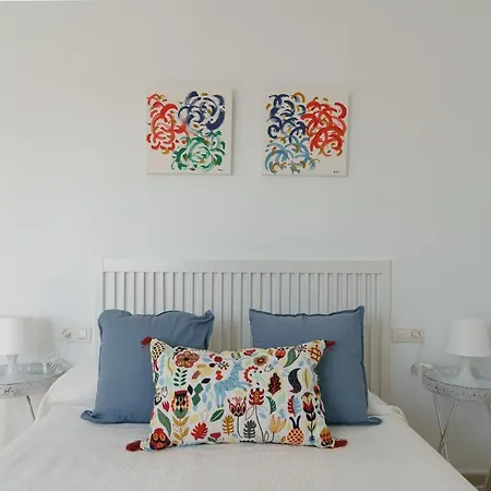 Maisuit Apartment Malaga City Center-2