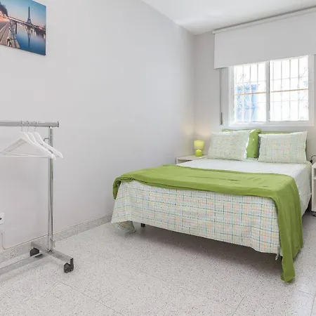 Malagaonbeach 1 - Two Bedrooms - Up To 3 People - 20 Meters Beach-3