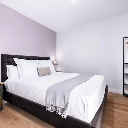 One Bedroom Apartment 1202-2