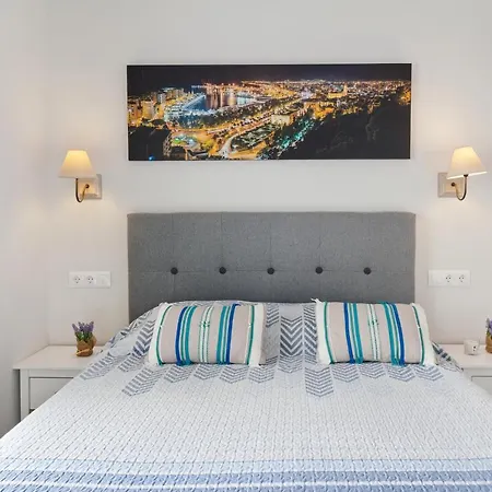 Barceló 21, parking on request, Atico With terrace&Studio With Patio, Center, quite, BC-2