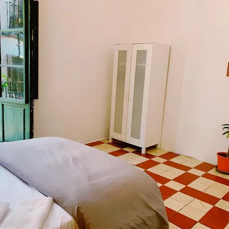 Maria Magdalena - Room 5-2