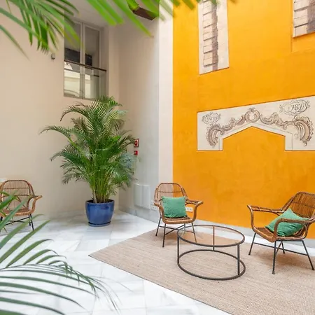 Apartamentos Pinar Málaga Centro - Calle Granada-3