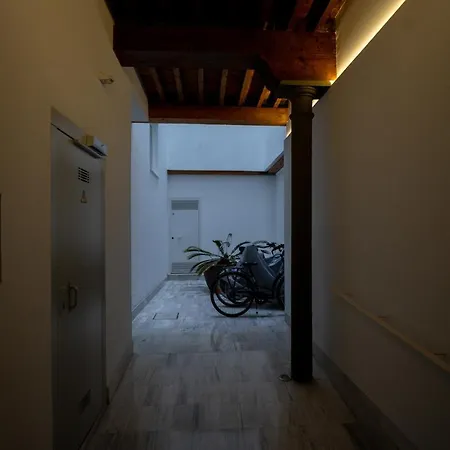 Soho Arts Duplex Centro By Alohamalaga-3