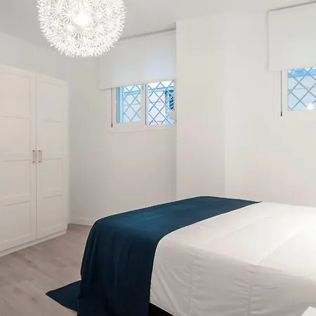 Moderno apartamento en Plaza Merced-2