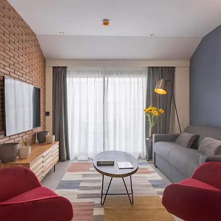 Home Art Apartments Soho-2