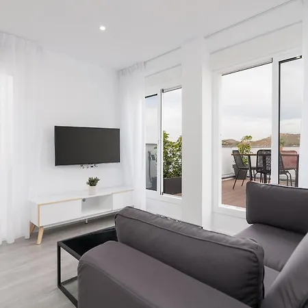 Suite Homes Penthouse Capuchinos-3