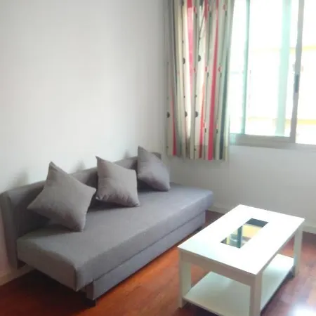 APTO PLAZA MERCED apartamentos-3