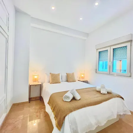 Granados I & Old Town By Ele Apartments-3