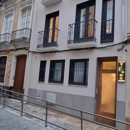 Malaga a Tu Ritmo! Edificio muy tranquilo y moderno!-3