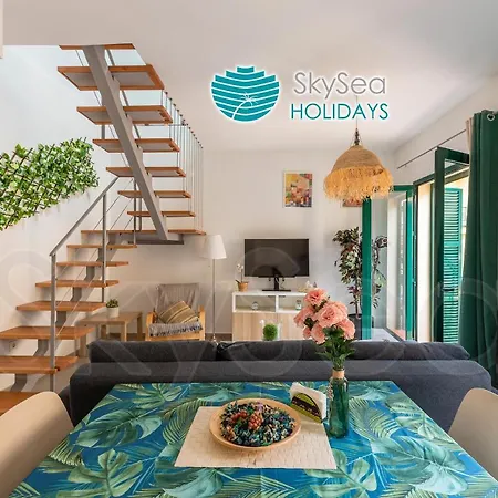 Skysea Holidays City Center Suites-2