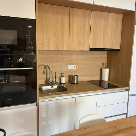 Wonderful Loft, Parking Free V-3