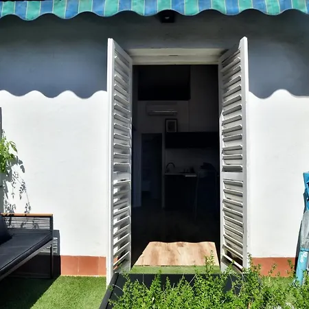 Sancha Apartments By Bossh! Apartments-3
