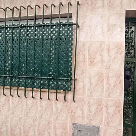 Acogedor Apartamento ¡A 10 Minutos Del Centro De Malaga!-2