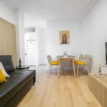 Self check-in! Apartment in the heart of Málaga!-3