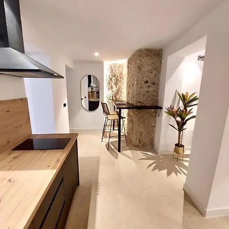 Helearon Suite-2
