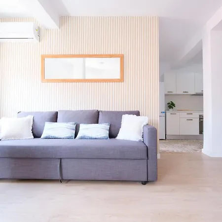 Lovely Apartment-2
