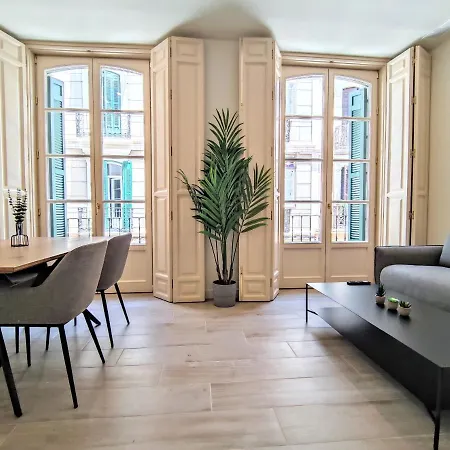Duque Boutique Stay By Ele Apartments-2