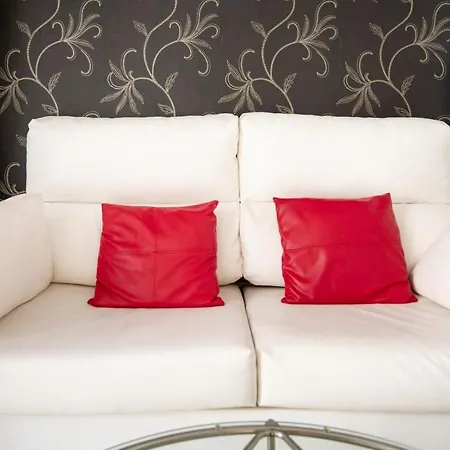 Urbe10 Cister 1 Bedroom Apartment-2