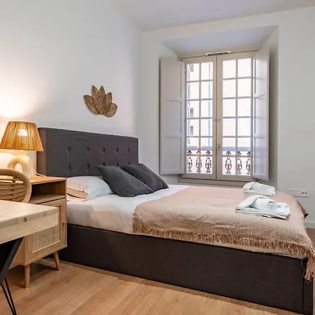 Premium Flat In Malaga Center With Free Parking-2