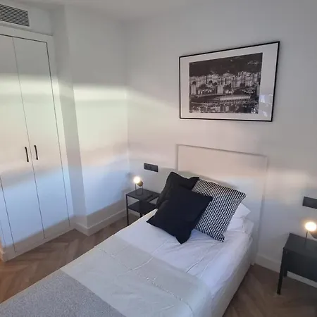 Luxe Appartement In Het Centrum Van Malaga Met Gratis Parkeerplek!-3