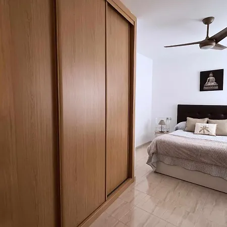 La Pereta: Immaculate Quiet House, Free Parking.-3