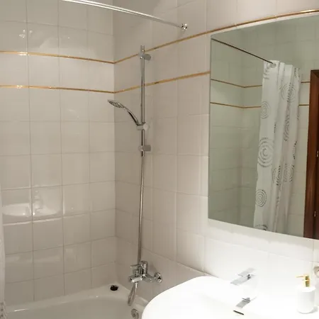 Living4Malaga Golden Suite-3