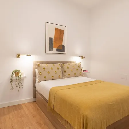 Santos Thyssen By Ele Apartments-3