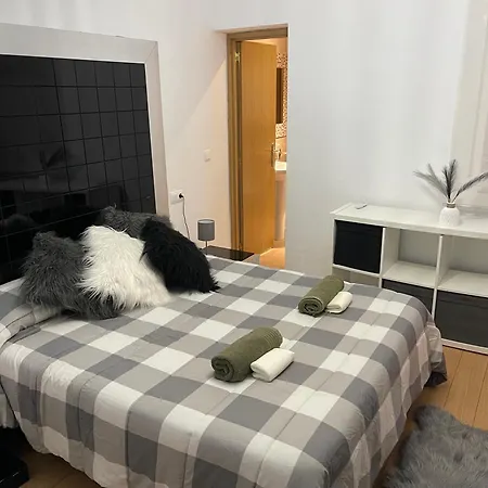 CASITA ANDALUZA CENTRO con PARKING sujeto a disponibilidad-3