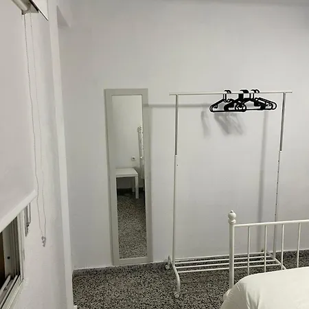 Apartamento de habitaciones privadas en el centro de Málaga-3