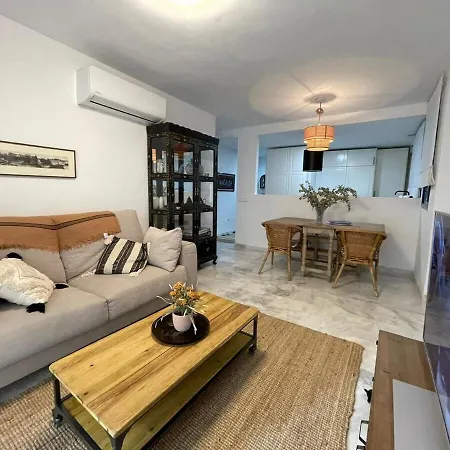 CALU Homes cerca Playa de Huelin-2