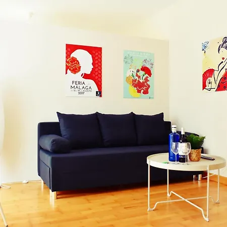 Cozy Apatment Just 10 Mins From The City Centre-2