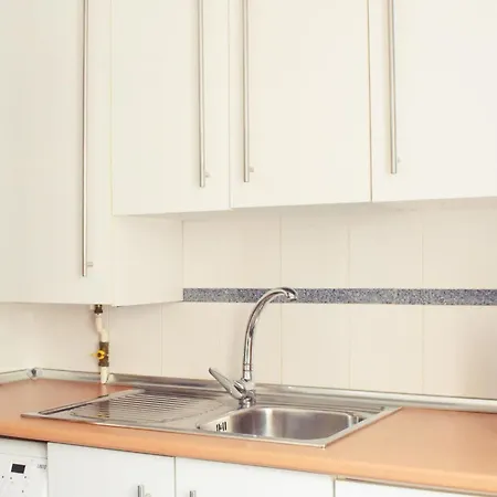 Fabuloso apartamento junto al Soho con parking privado-3