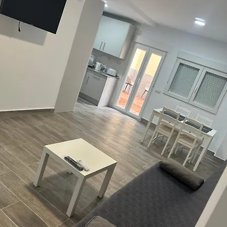 Apartamento Tejares 1-3