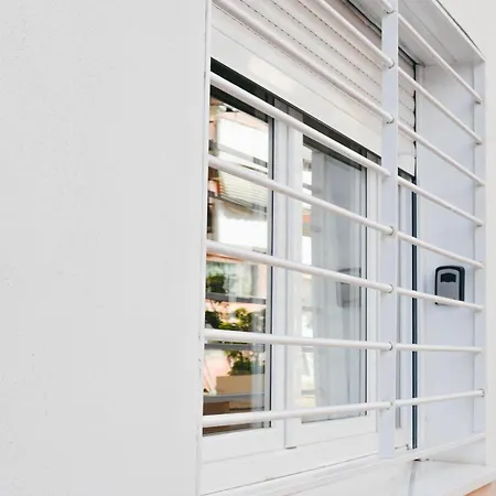 Larios Premium Apartments-2