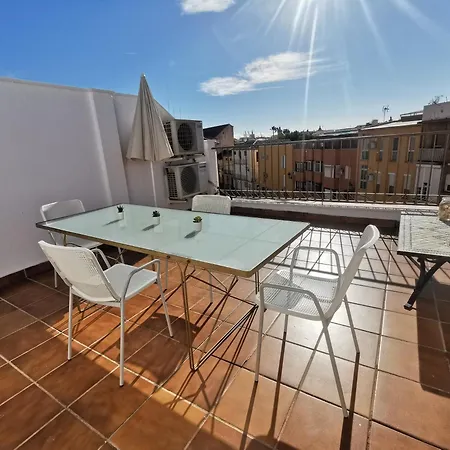 Ático con vistas centro histórico / Terraza 40 m-2