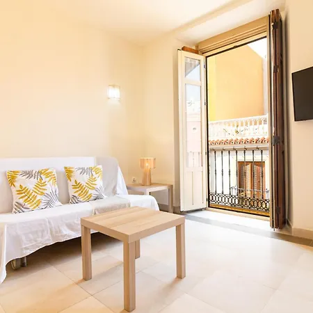 Malaga Center Flat La Victoria City Center-3