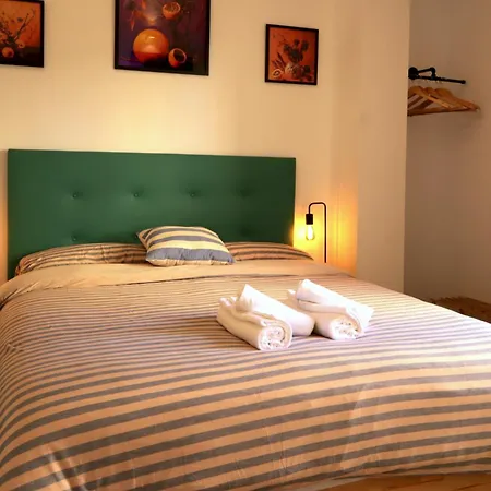 Apartment With Two Suites In The Center Of Malaga-2