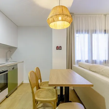 Malagueta Miramar With Shared Pool By Caleta Homes-2