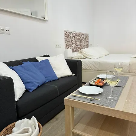 Apartamento Moderno Playa Málaga-3