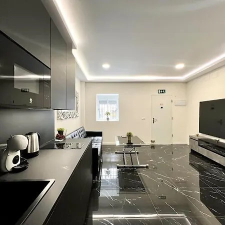 Bosco & Private Terrace By Ele Apartments-2