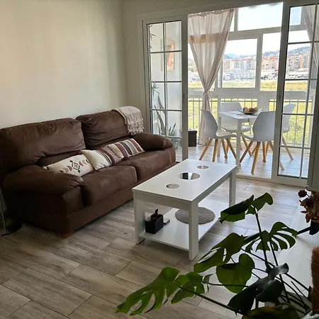 Lucia Guest House Beach - Apartamento Family, Friends & Fun Pet Friendly-3
