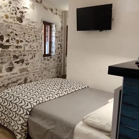 Altozano Room III, Estudió centro de Málaga Gayfriendly, Wi-Fi gratis-2