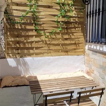 "Cozy Home", Terrace, Parking And Pool-3