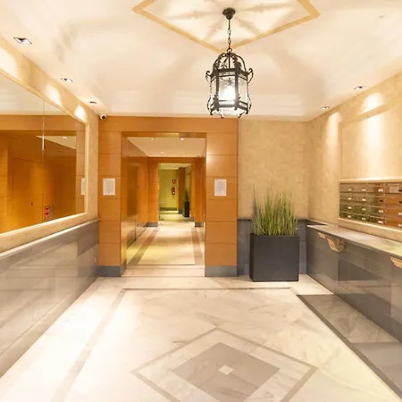 Souviron & Old Town By Ele Apartments-3
