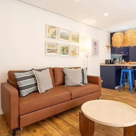 Pico de Oro by ELE Apartments-2